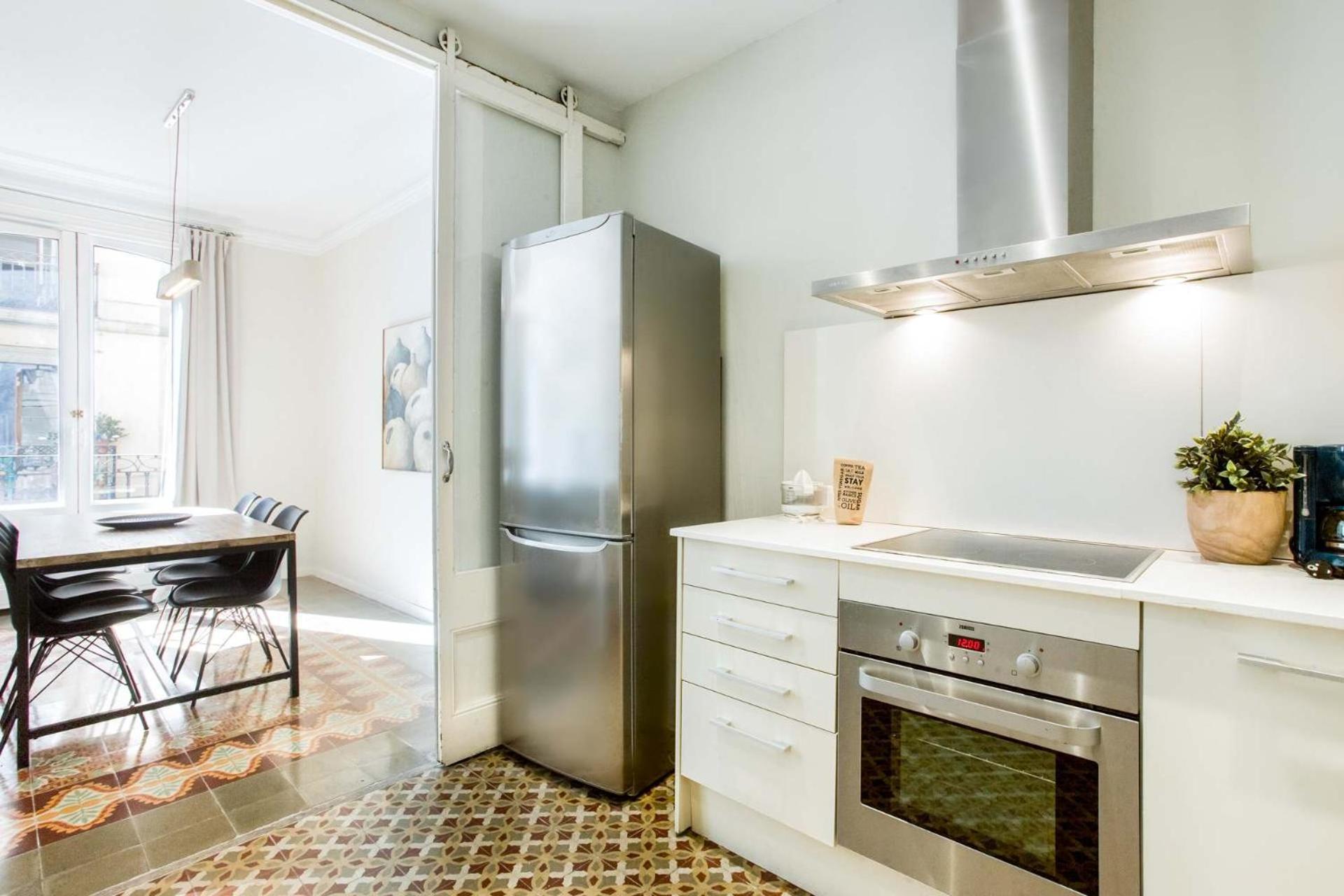 Apartment 4bedroom With Balcony In Ramblas 1 1 *