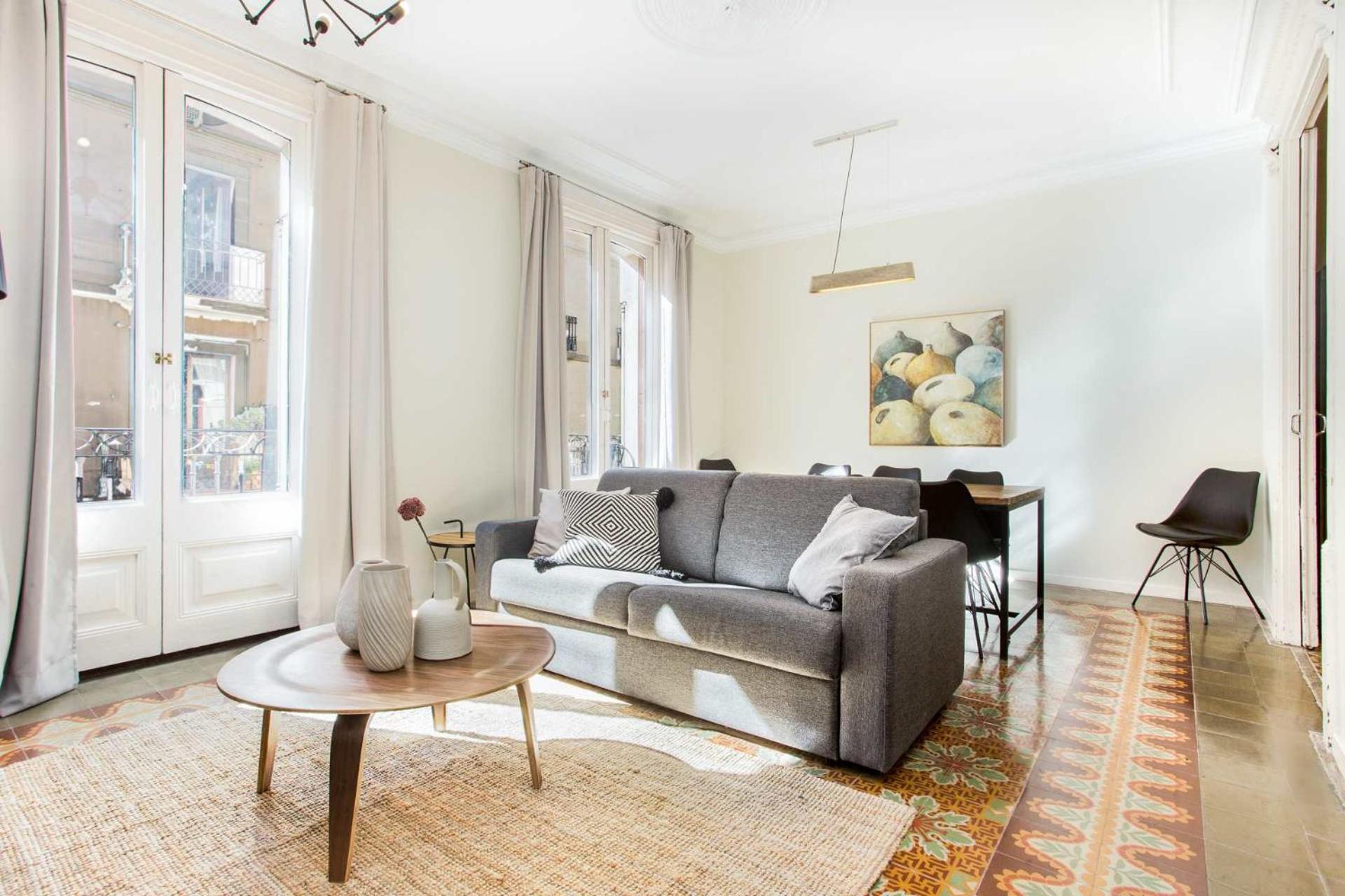 Apartment 4bedroom With Balcony In Ramblas 1 1 Barcelona